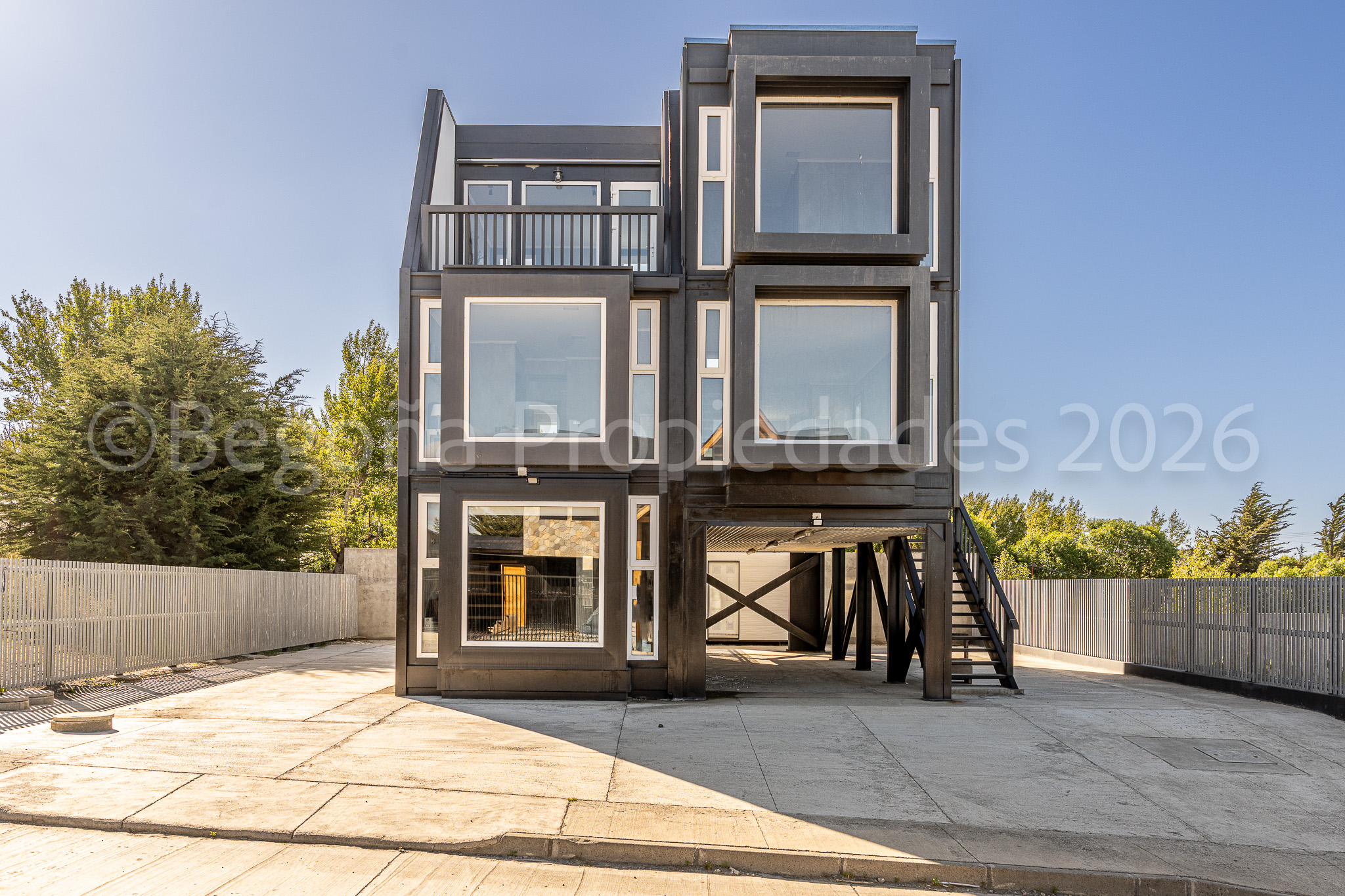 Avenida Los Flamengos, Punta Arenas ©Plazio Chile 2026-13